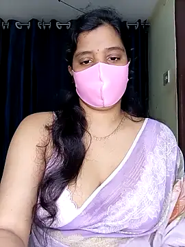 Snapshot of Rose-luckey chatting on February 8, 2026, 1:14 pm Rose-luckey online show from February 8, 2026, 1:14 pm