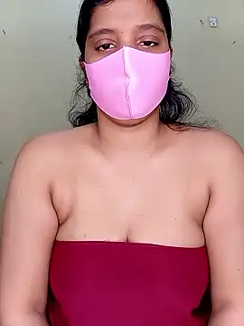 Snapshot of Rose-luckey chatting on February 13, 2026, 3:30 pm Rose-luckey online show from February 13, 2026, 3:30 pm