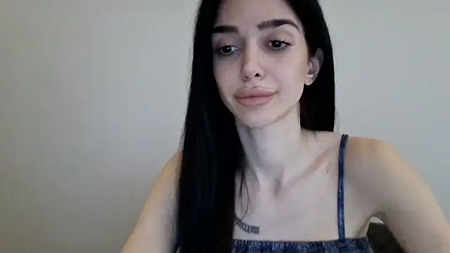 gglingeriee online show from February 9, 2026, 1:04 pm