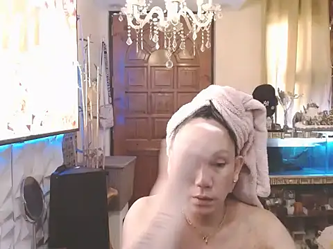 Snapshot of SEDUCTIVEhornyBIGcock chatting on March 18, 2026, 11:30 pm SEDUCTIVEhornyBIGcock online show from March 18, 2026, 11:30 pm