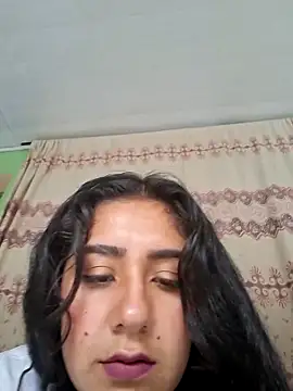 Snapshot of CAROLINE__07 chatting on November 25, 2025, 5:02 pm CAROLINE 07 online show from November 25, 2025, 5:02 pm