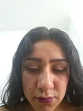 Snapshot of CAROLINE__07 chatting on November 27, 2025, 12:29 pm CAROLINE 07 online show from November 27, 2025, 12:29 pm