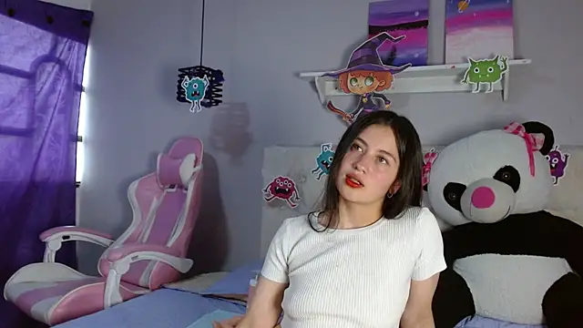 Zaaida  online show from October 30, 2025, 1:45 pm