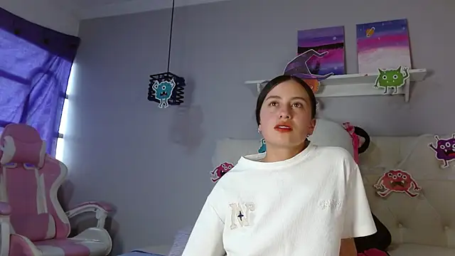 Zaaida  online show from November 1, 2025, 3:47 pm