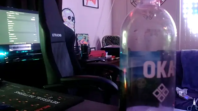 Snapshot of TypicalDepot5 chatting on January 8, 2026, 8:49 am TypicalDepot5 online show from January 8, 2026, 8:49 am