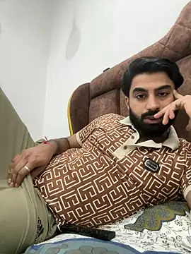 Snapshot of hottestboy03 chatting on October 19, 2025, 9:10 am hottestboy03 online show from October 19, 2025, 9:10 am