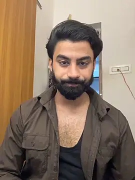 Snapshot of hottestboy03 chatting on October 27, 2025, 5:55 am hottestboy03 online show from October 27, 2025, 5:55 am