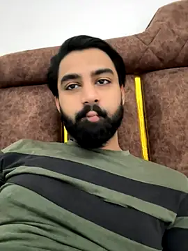 Snapshot of hottestboy03 chatting on November 4, 2025, 8:02 am hottestboy03 online show from November 4, 2025, 8:02 am