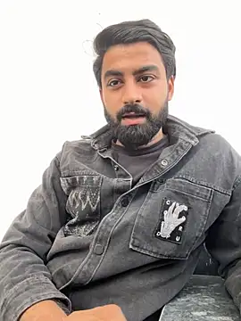 Snapshot of hottestboy03 chatting on November 10, 2025, 5:39 am hottestboy03 online show from November 10, 2025, 5:39 am