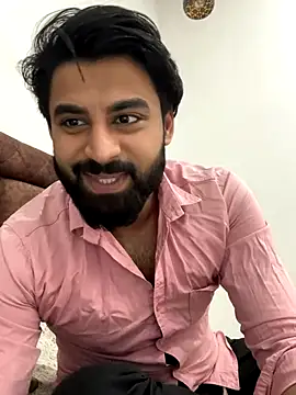 Snapshot of hottestboy03 chatting on November 14, 2025, 5:06 am hottestboy03 online show from November 14, 2025, 5:06 am