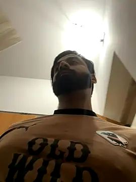 Snapshot of hottestboy03 chatting on November 30, 2025, 7:45 am hottestboy03 online show from November 30, 2025, 7:45 am