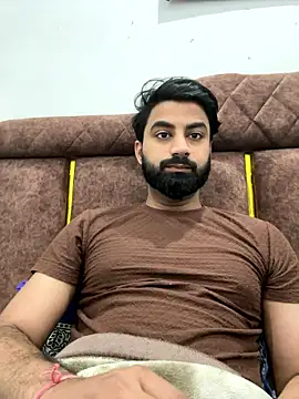 Snapshot of hottestboy03 chatting on January 10, 2026, 6:15 am hottestboy03 online show from January 10, 2026, 6:15 am