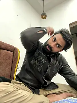 Snapshot of hottestboy03 chatting on January 17, 2026, 7:13 am hottestboy03 online show from January 17, 2026, 7:13 am