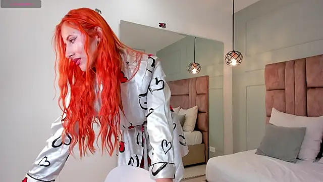 Snapshot of saray_marquez chatting on December 4, 2025, 11:52 am saray marquez online show from December 4, 2025, 11:52 am