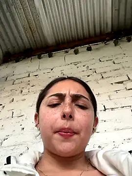 Dulce 1408 online show from December 4, 2025, 10:18 pm