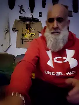 Snapshot of barbaszztop chatting on December 14, 2025, 10:03 pm barbaszztop online show from December 14, 2025, 10:03 pm