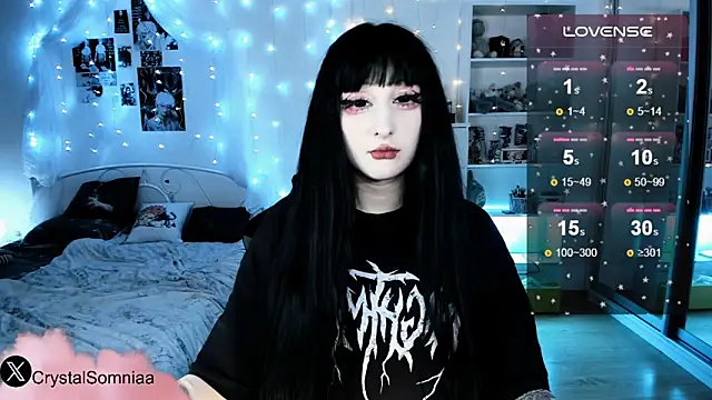 Snapshot of Crystal_somnia chatting on December 20, 2025, 7:43 pm Crystal somnia online show from December 20, 2025, 7:43 pm
