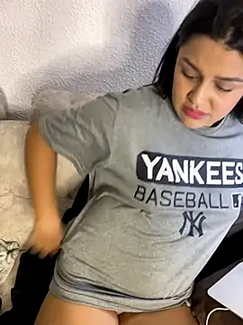 lunita sweet5 online show from November 23, 2025, 10:20 pm