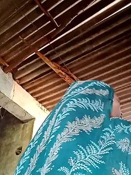 Joshi Love143 online show from September 9, 2025, 4:01 am