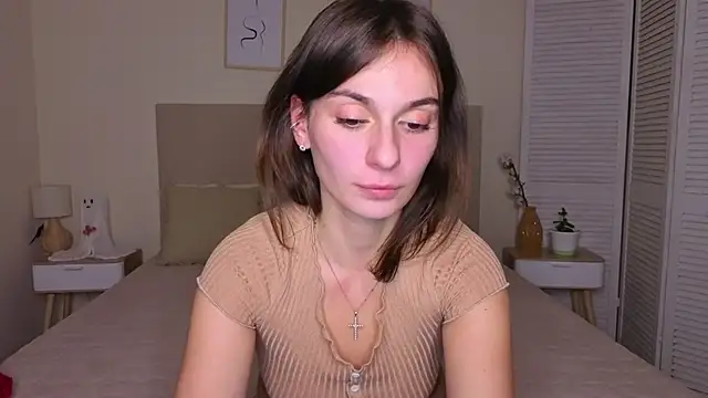 Little mia   online show from November 24, 2025, 10:31 pm