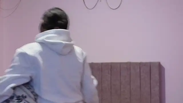 Snapshot of MiSofialeal chatting on February 4, 2026, 5:41 pm MiSofialeal online show from February 4, 2026, 5:41 pm