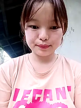 XoiXoi232 online show from September 9, 2025, 11:10 am