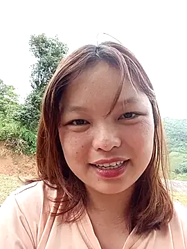 XoiXoi232 online show from September 24, 2025, 3:32 am