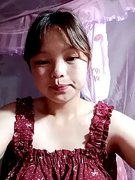 XoiXoi232 online show from September 29, 2025, 7:40 pm