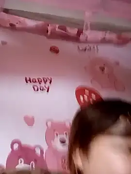 XoiXoi232 online show from November 1, 2025, 2:35 am