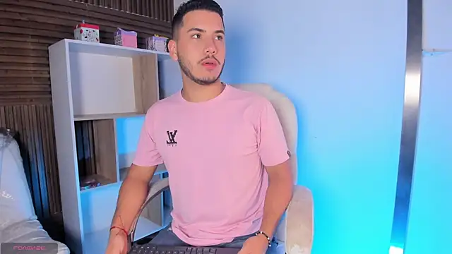 Axel grey  online show from September 24, 2025, 12:19 pm