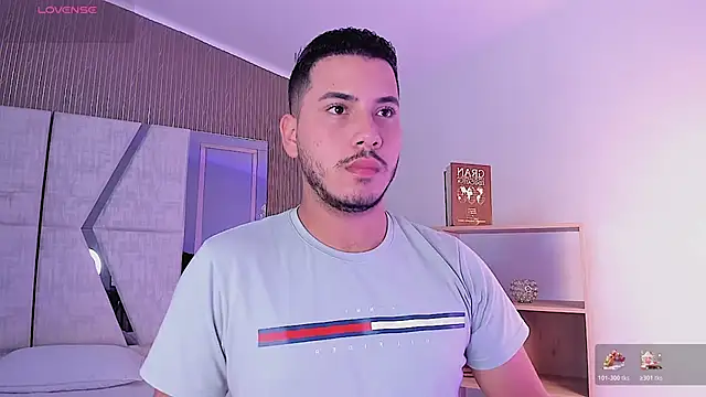 Axel grey  online show from January 17, 2026, 12:43 pm