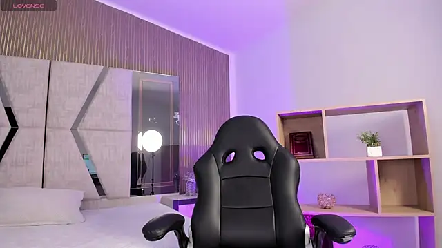 Axel grey  online show from February 23, 2026, 12:57 pm