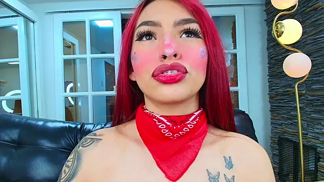 Snapshot of miss___abigail chatting on November 24, 2025, 10:59 am miss abigail online show from November 24, 2025, 10:59 am