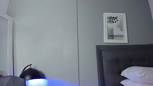 Snapshot of Tylerffoxx chatting on January 17, 2026, 9:40 pm Tylerffoxx online show from January 17, 2026, 9:40 pm