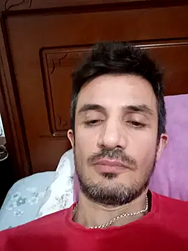 OGUZOZAN online show from September 12, 2025, 9:04 pm