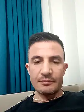 OGUZOZAN online show from October 6, 2025, 8:39 pm