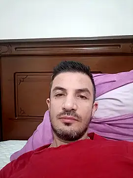 OGUZOZAN online show from October 18, 2025, 2:14 am