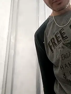 OGUZOZAN online show from November 15, 2025, 11:51 am