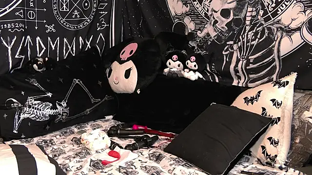 Paige Turner online show from January 7, 2026, 11:07 pm