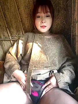 xiaoqiao ss online show from November 11, 2025, 9:42 am