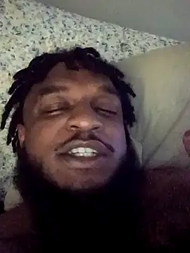 Snapshot of Longthickdick33 chatting on October 9, 2025, 9:51 am Longthickdick33 online show from October 9, 2025, 9:51 am