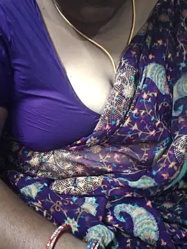 TAMIL ELAKKIYA online show from September 29, 2025, 5:18 pm