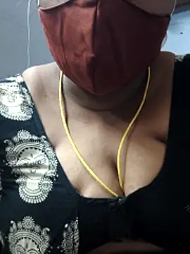 Snapshot of TAMIL_ELAKKIYA chatting on March 1, 2026, 6:37 am TAMIL ELAKKIYA online show from March 1, 2026, 6:37 am