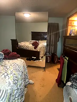 JuicyExxxperience online show from November 30, 2025, 1:59 pm