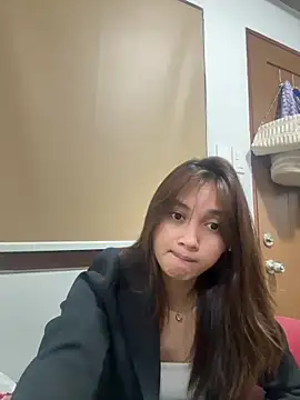 Snapshot of LanySylvia chatting on October 13, 2025, 3:45 pm LanySylvia online show from October 13, 2025, 3:45 pm