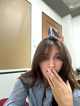 Snapshot of LanySylvia chatting on October 20, 2025, 3:01 pm LanySylvia online show from October 20, 2025, 3:01 pm