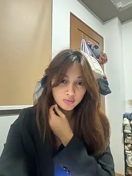 Snapshot of LanySylvia chatting on October 28, 2025, 3:04 pm LanySylvia online show from October 28, 2025, 3:04 pm