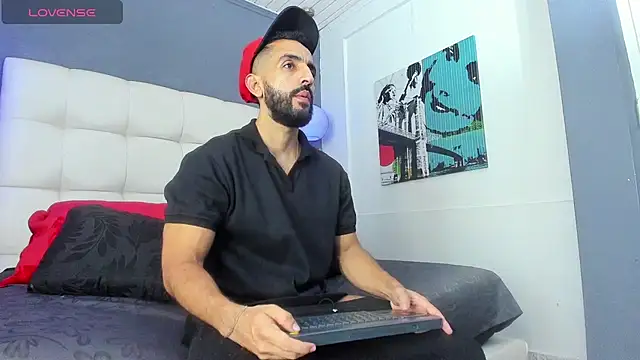 Snapshot of Yiyo10_ chatting on February 7, 2026, 4:38 am Yiyo10 online show from February 7, 2026, 4:38 am