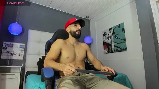 Snapshot of Yiyo10_ chatting on February 19, 2026, 4:30 am Yiyo10 online show from February 19, 2026, 4:30 am