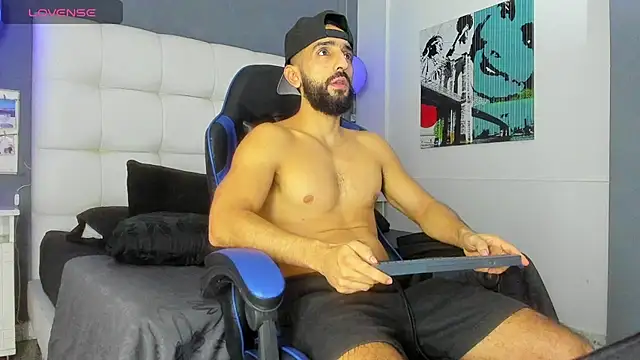 Snapshot of Yiyo10_ chatting on February 22, 2026, 5:19 am Yiyo10 online show from February 22, 2026, 5:19 am